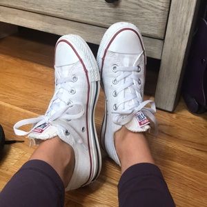 White low top converse
